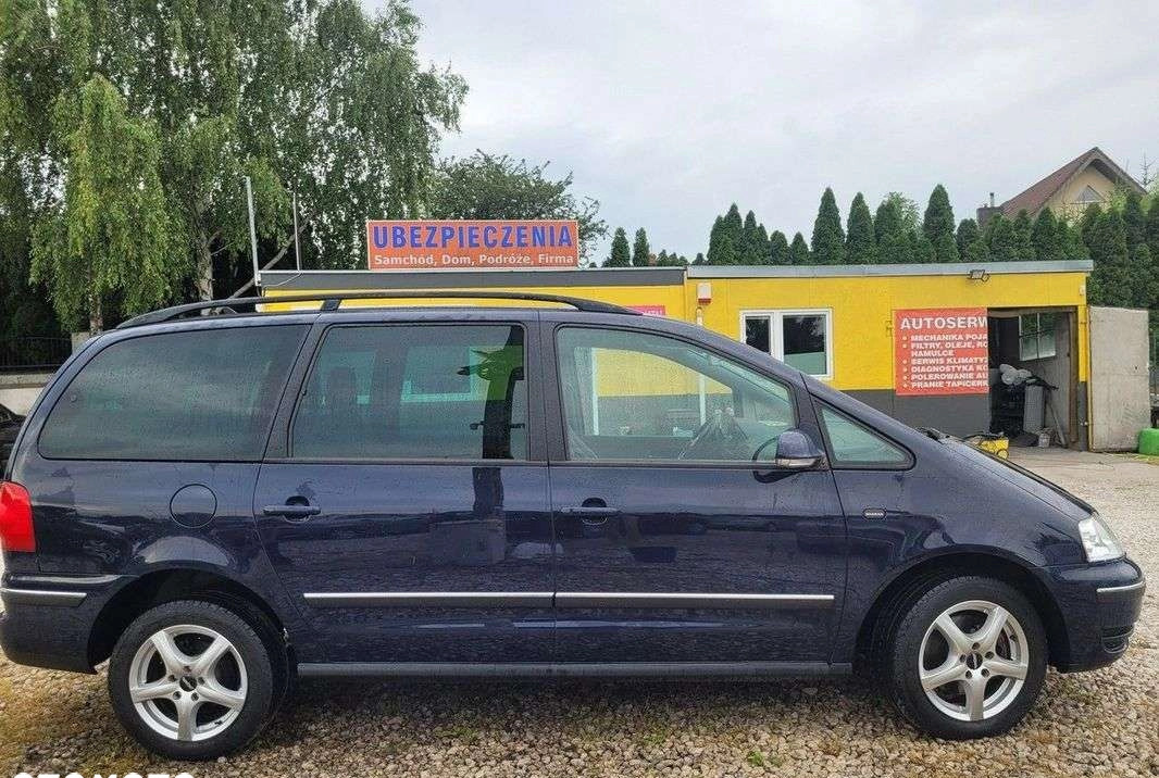 Volkswagen Sharan cena 18900 przebieg: 259000, rok produkcji 2008 z Szczytno małe 137
